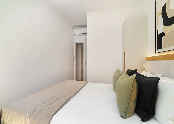 Lägenhet Whome Hideaway In Lively Rua Da Rosa *