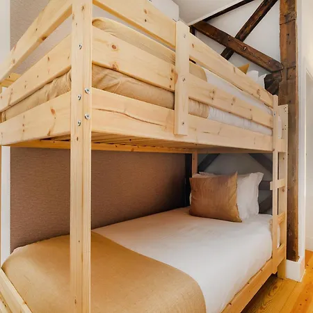 Appartement Whome Hideaway In Lively Rua Da Rosa Lissabon