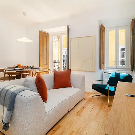 Appartement Whome Hideaway In Lively Rua Da Rosa Lissabon