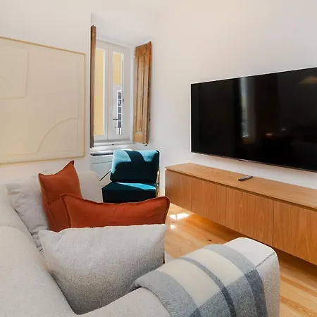 Whome Hideaway In Lively Rua Da Rosa Appartement Lissabon