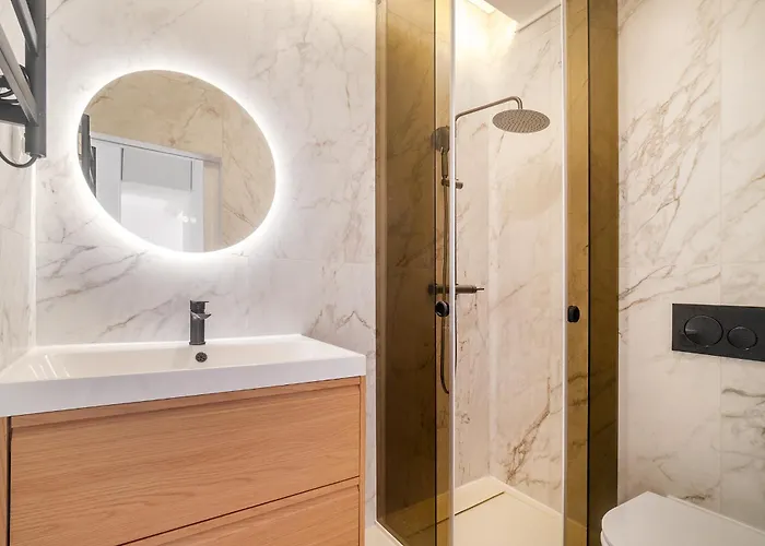 Whome Hideaway In Lively Rua Da Rosa